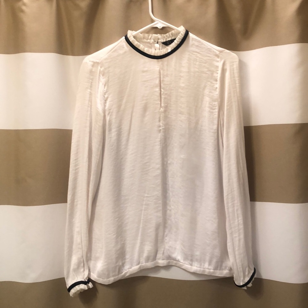 Ruffle Collar Blouse